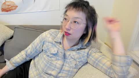 Snapshot of luxgray chatting on 03/10/25, 11:16 LuxGray online show from 03/10/25, 11:16