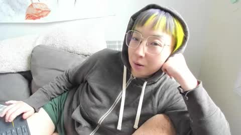 LuxGray online show from 02/15/26, 06:48