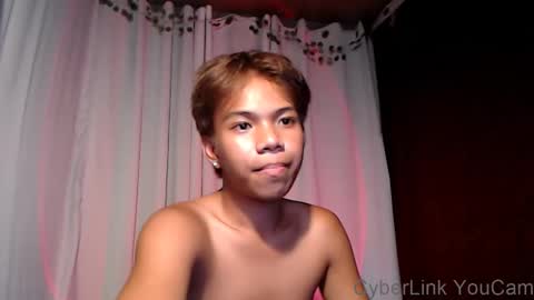 Snapshot of luxirfy_xx chatting on 05/13/26, 06:38 luxirfy online show from 05/13/26, 06:38