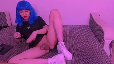 Snapshot of luxmelys chatting on 04/21/26, 05:36 LuxMelys online show from 04/21/26, 05:36