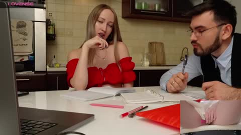 Snapshot of luxmur chatting on 12/02/24, 05:59 Becky and Andy online show from 12/02/24, 05:59