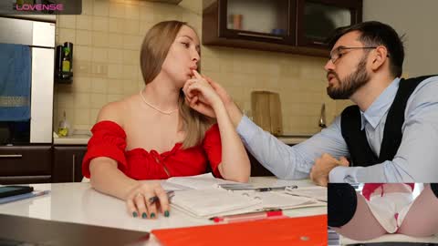 Snapshot of luxmur chatting on 12/08/24, 06:17 Becky and Andy online show from 12/08/24, 06:17