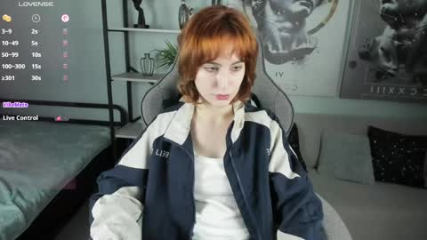 Snapshot of luxrayi chatting on 04/19/26, 02:55 Ray online show from 04/19/26, 02:55