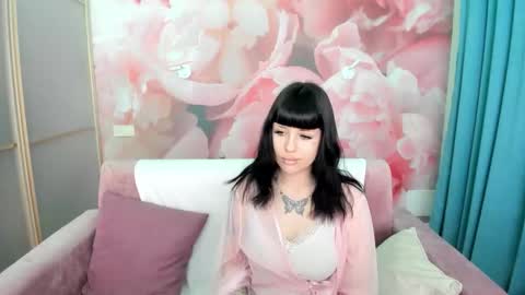 Snapshot of luxsiren chatting on 03/16/26, 02:50 LuxSiren online show from 03/16/26, 02:50