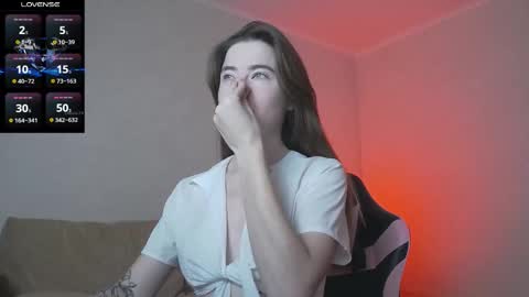 Snapshot of luxuryalma18 chatting on 12/01/25, 07:02 Alma online show from 12/01/25, 07:02