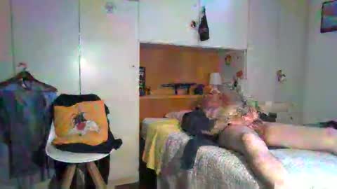 Snapshot of luxx72boy chatting on 05/02/26, 09:14 luxx72boy online show from 05/02/26, 09:14