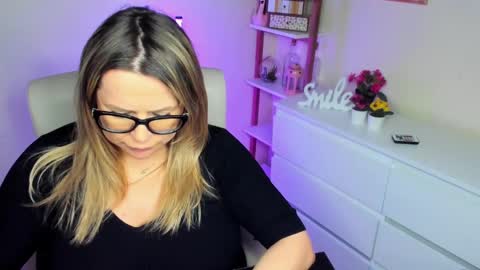 Diana online show from 02/28/25, 03:04