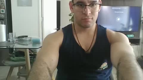 Snapshot of luzardol chatting on 03/12/25, 06:33 luzardol online show from 03/12/25, 06:33