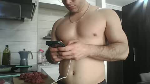 Snapshot of luzardol chatting on 10/04/25, 05:44 luzardol online show from 10/04/25, 05:44