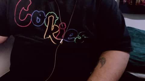 ayoo online show from 01/05/25, 08:11