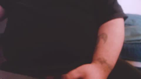 ayoo online show from 10/31/25, 05:14