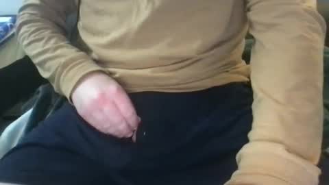 lvernon805 online show from 03/06/25, 07:36