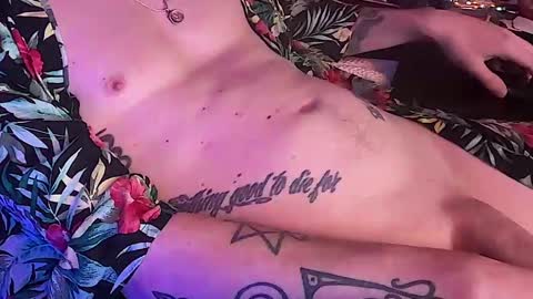 Snapshot of lwooda chatting on 01/06/25, 08:46 lwooda online show from 01/06/25, 08:46