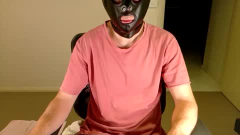 Snapshot of lxgxnd99 chatting on 03/20/26, 10:20 lxgxnd99 online show from 03/20/26, 10:20