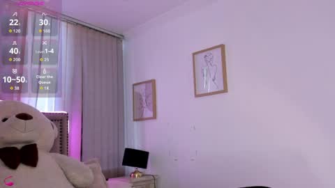Snapshot of lya_brown chatting on 05/27/26, 12:02 lya_brown online show from 05/27/26, 12:02