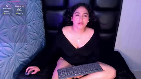 Snapshot of lya_dubois_ chatting on 02/18/26, 02:24 LYA DUBOIS online show from 02/18/26, 02:24