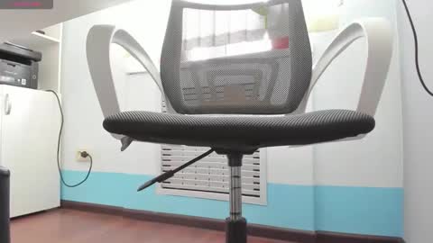 Snapshot of lyalya7773 chatting on 03/04/26, 10:54 lyalya7773 online show from 03/04/26, 10:54