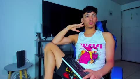 Snapshot of lyam_russo chatting on 04/03/26, 05:16 Lyam online show from 04/03/26, 05:16