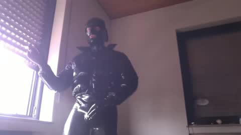 Snapshot of lycas30 chatting on 02/16/25, 12:10 lycas30 online show from 02/16/25, 12:10