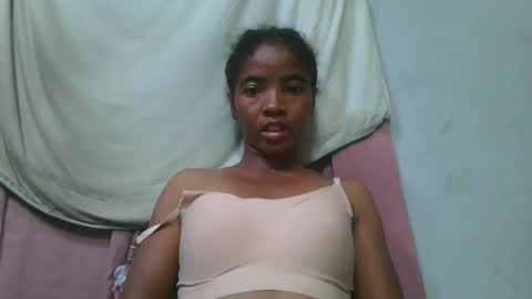 lydie856696 online show from 04/30/26, 07:09