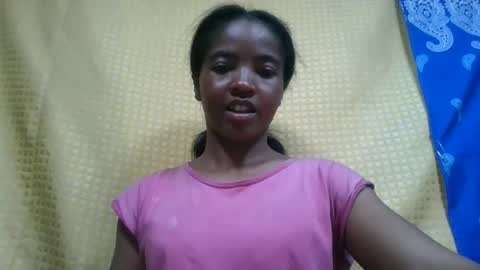 Snapshot of lydie856696 chatting on 07/05/26, 05:25 lydie856696 online show from 07/05/26, 05:25
