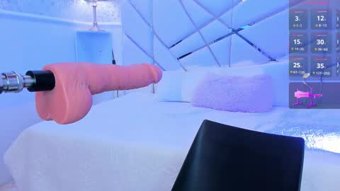 Lyen Rae  online show from 12/23/25, 01:36