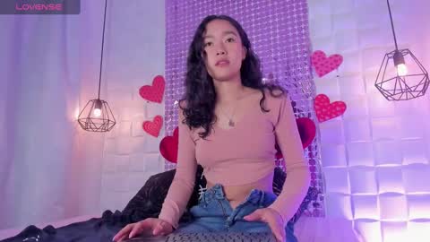 Lyhana Lee online show from 02/13/25, 02:31