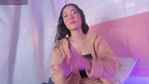 Lyhana Lee online show from 03/12/25, 12:15