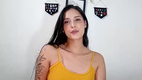 Snapshot of lyla205 chatting on 03/09/25, 03:01 lyla online show from 03/09/25, 03:01