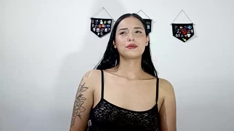 lyla online show from 01/09/26, 02:25