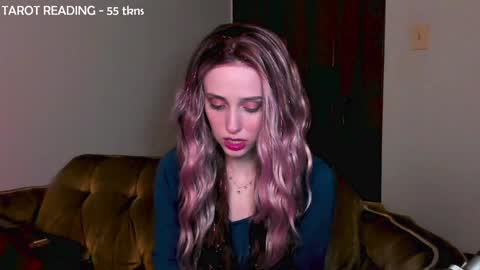 Snapshot of lylacdoll chatting on 12/20/24, 10:22 LylacDoll online show from 12/20/24, 10:22