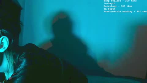 Snapshot of lylacdoll chatting on 02/04/26, 01:44 LylacDoll online show from 02/04/26, 01:44