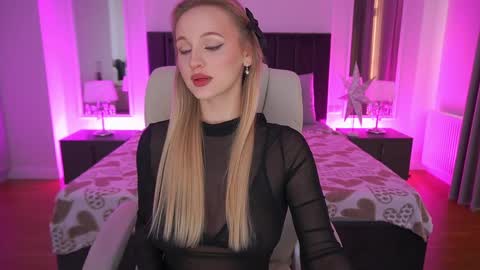 Snapshot of lylanimfa chatting on 04/08/26, 06:24 lylanimfa online show from 04/08/26, 06:24