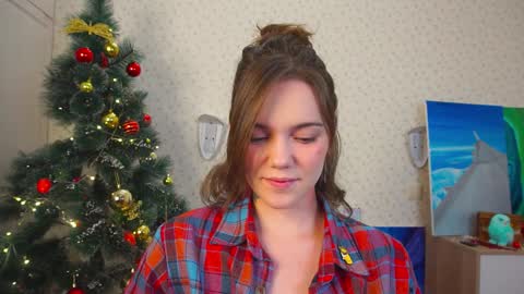 Snapshot of lyle_art chatting on 12/25/24, 03:08 hi im Lyle online show from 12/25/24, 03:08