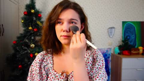 Snapshot of lyle_art chatting on 01/11/25, 03:13 hi im Lyle online show from 01/11/25, 03:13