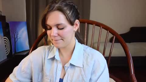 Snapshot of lyle_art chatting on 03/10/25, 10:37 hi im Lyle online show from 03/10/25, 10:37