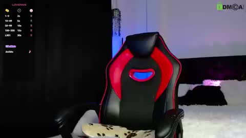 Snapshot of lylebennett_ chatting on 09/11/25, 12:49 Lyle Bennett Freelance Model online show from 09/11/25, 12:49