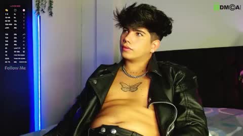 Snapshot of lylebennett_ chatting on 10/02/25, 01:40 Lyle Bennett Freelance Model online show from 10/02/25, 01:40