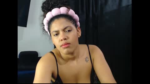 lylii_evans online show from 02/22/25, 02:06