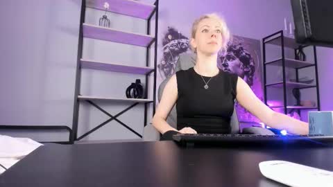 Lylith Skye NO NUDE model online show from 09/11/25, 10:48