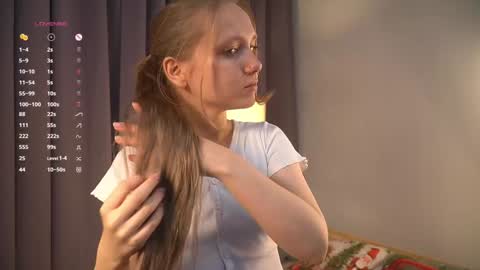 Lyly bambi online show from 12/19/24, 12:34