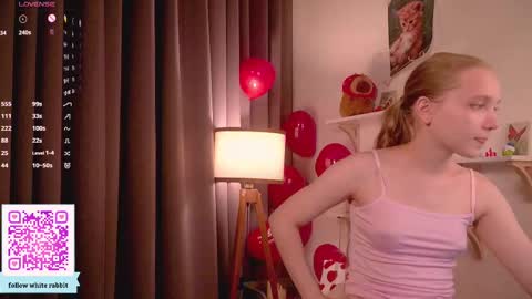 Lyly bambi online show from 02/20/25, 09:31