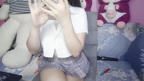 lyly_sweet97 online show from 02/07/25, 12:17