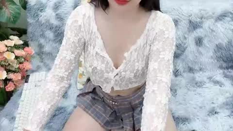 Snapshot of lyly_sweet97 chatting on 04/28/26, 02:21 lyly_sweet97 online show from 04/28/26, 02:21