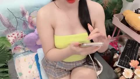 Snapshot of lyly_sweet97 chatting on 07/18/26, 02:32 lyly_sweet97 online show from 07/18/26, 02:32