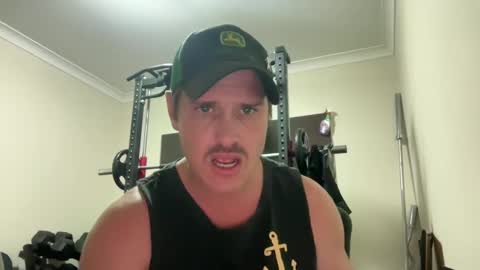 Snapshot of lymbo5 chatting on 12/08/24, 10:19 LYMBOZZ online show from 12/08/24, 10:19