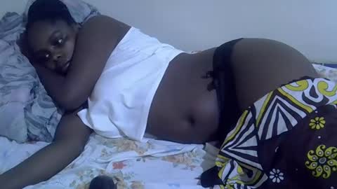 Snapshot of lyn_anna chatting on 04/18/26, 01:48 lyn_anna online show from 04/18/26, 01:48