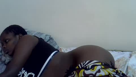 Snapshot of lyn_anna chatting on 06/24/26, 11:20 lyn_anna online show from 06/24/26, 11:20