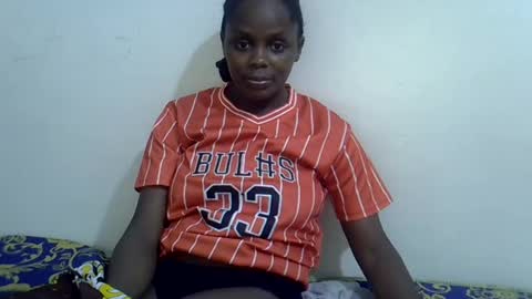 Snapshot of lyn_anna chatting on 06/28/26, 02:23 lyn_anna online show from 06/28/26, 02:23