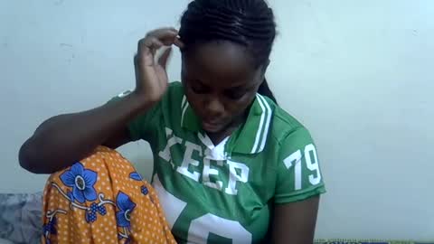 Snapshot of lyn_anna chatting on 07/12/26, 11:51 lyn_anna online show from 07/12/26, 11:51